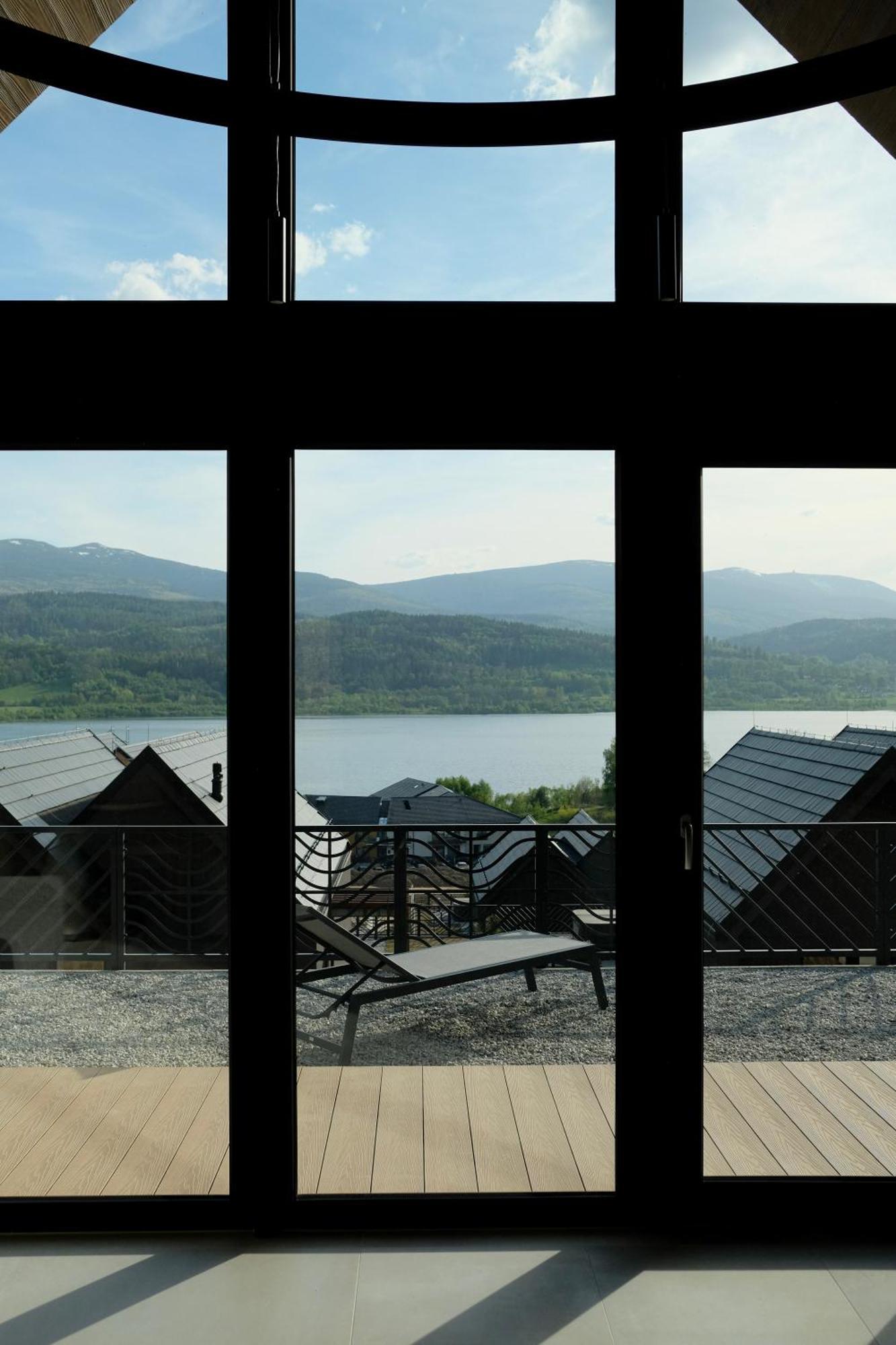 Wille W Lake Hill Karkonosze Resort & Spa Sosnowka  Exterior photo